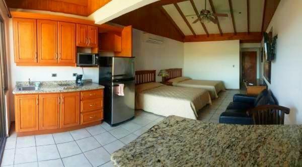Flamingo Marina Resort Studio Playa Flamingo Eksteriør bilde
